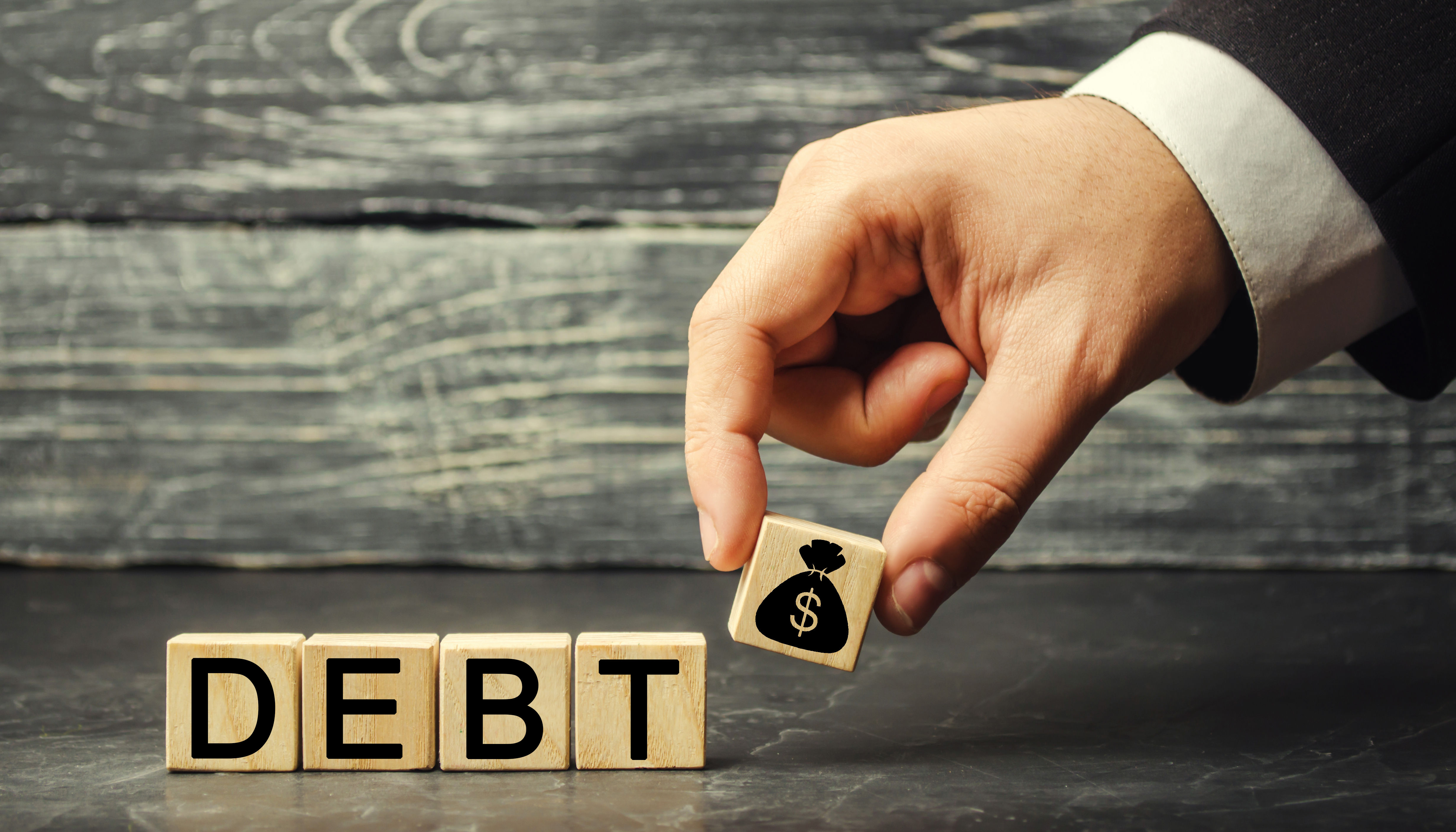 Bude rostoucí zadlužení problém?
